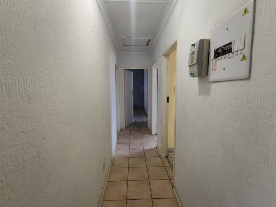 3 Bedroom Property for Sale in Geelhoutpark North West